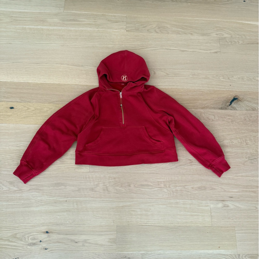 Lululemon Red Half Zip Cropped Scuba M/L